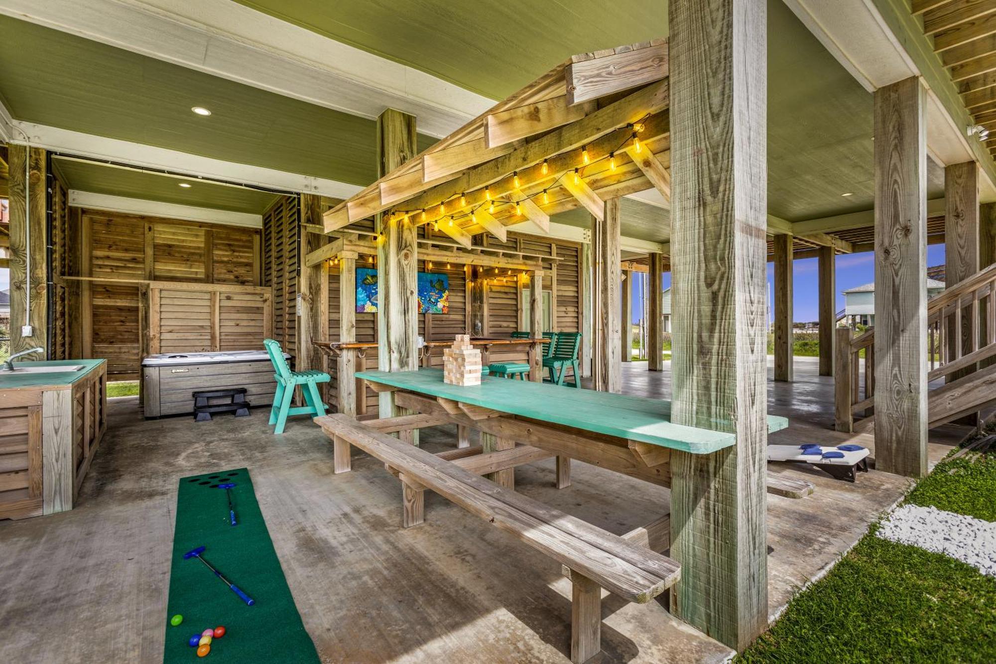 Seas The Day! 4Br Retreat, Hot Tub, Game Room, Firepit & Gulf Views Port Bolivar Exterior photo